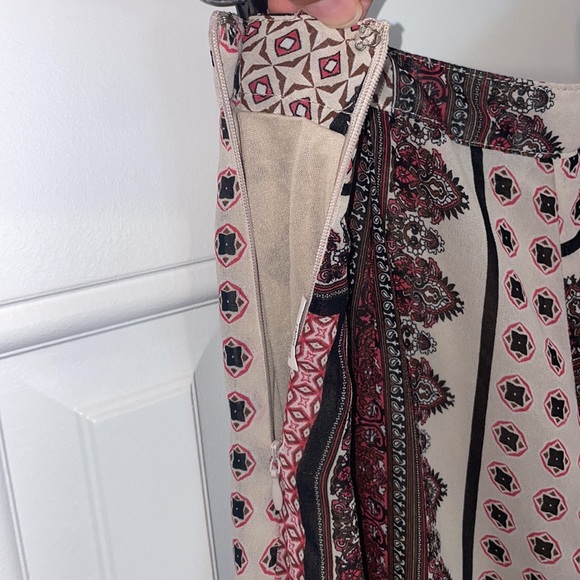 F21 Patterned Festival Pants Size M - Picture 5 of 5